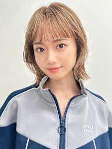 【La fith】切りっぱなし×ミルクティベージュ×ブリーチ - La fith hair chrome 大宮店【ラフィス ヘアー クロム】掲載