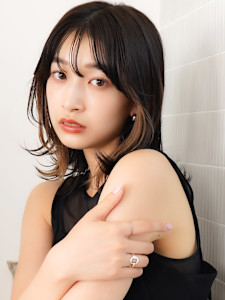 【La fith】外ハネミディ×インナーカラー - La fith hair chrome 大宮店【ラフィス ヘアー クロム】掲載