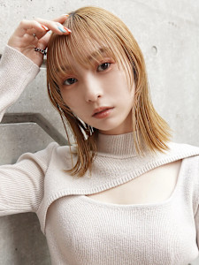 【La fith】ブロンドベージュ×ミディアム - La fith hair chrome 大宮店【ラフィス ヘアー クロム】掲載
