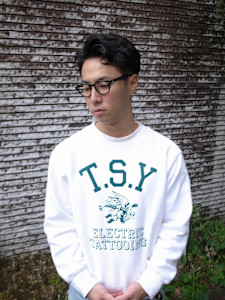 バーバーラルフカールミドルスキンフェード/渋谷 - INTRO . by Fi-Ne 渋谷【イントロ バイ フィーネ シブヤ】掲載