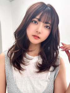 韓国風×レイヤーカット×ふんわりヘア