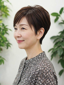 50-60代にオススメ★耳だしスッキリショート