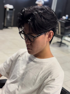 センターパート×ニュアンスパーマ×フェザーパーマ×men's