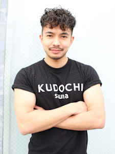 サッカースペイン代表　ケパ・アリサバラガ　風　ヘアスタイル