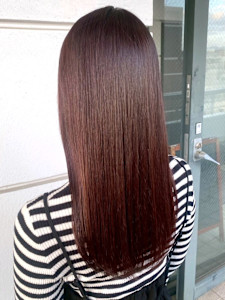 艶髪ブラウンカラー ダメージレスカラー 髪質改善 20代 - 髪質改善 SEPT. 天神大名掲載