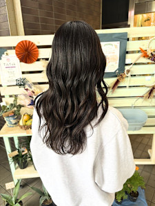 透明感満点ブラウンカラー！レイヤーカット