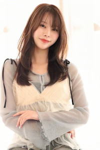 レイヤーカット/オリーブベージュ/大人ナチュラル - shirof shinjuku【シロフシンジュク】掲載