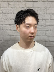 ツーブロック束感ソフトツイストショート - グレイスフルバーバー プラチナム掲載