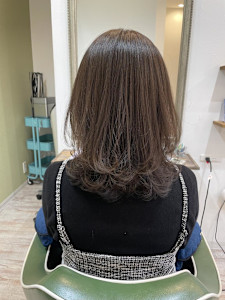 レイヤーカット/ベージュカラー/イルミナカラー