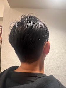 耳周り襟足スッキリショートスタイル