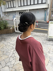 品格あふれる和装シニヨン