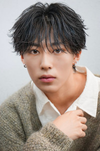 シースルーフェザー