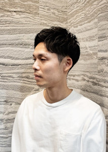 アップバングショート/サーフカール/刈り上げセンターパート