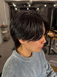 WAVY 桜木町　センターパートウルフ