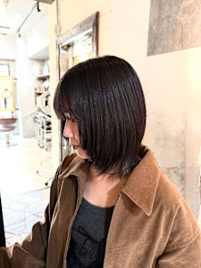 ミディアムレイヤースタイル