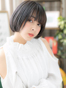 くすみカラー小顔前下がり切りっぱなしボブ　ブルーブラウン - COVER HAIR bliss【カバーヘア ブリス】戸田公園/戸田公園西口店掲載