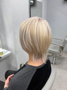 ホワイトカラー - popls掲載