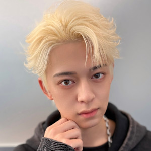 Men’s salon Zina 天神×スタイル