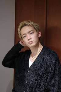 スパイキーショート/眉毛/ヘッドスパ