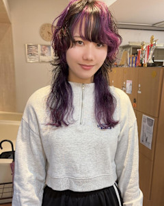 【個性派】くせ毛ウルフデザインカラーポイントカラーレイヤー