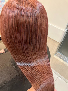 レイヤーロング美髪くびれワンカールシルキーベージュ - K:R鶴川掲載