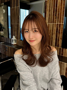 ココアベージュ/小顔に見せるヘア/黒髪カタログ/オリーブグレ - Farbe掲載