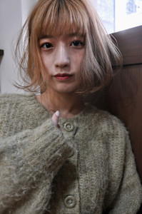 ハイトーンカジュアルボブスタイル