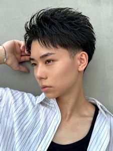 爽やかアップバング/フェザーパーマ/フェザーショート