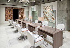 HAIR & MAKE EARTH 中野店(ヘアメイクアース ナカノテン)