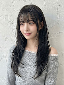 フェイスレイヤースタイル　ハッシュカット