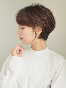 ショート・ボブ/丸顔/前髪あり/絶壁解消/40代/50代/