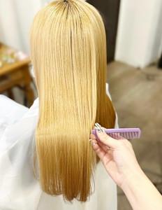 【酸熱トリートメント】ハイトーン維持ケアトリートメント