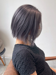 グレーパープルボブ