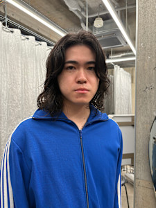 テップボーンカットメンズヘア/センターパート/メンズボブ