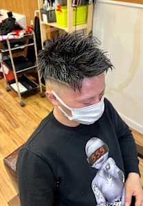 ラインスキンフェードカット