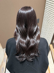 毛先までうる艶髪に