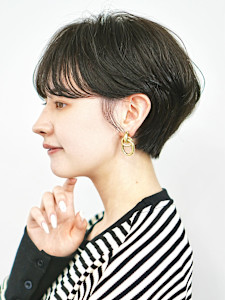 前下がりショート・ボブ/絶壁解消/前髪あり/40代/30代