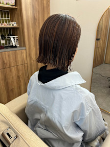 切りっぱなしボブ