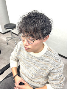 シャドウパーマ！ナチュラルで立体感が出る万能パーマ