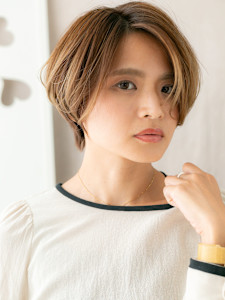 ヘーゼルブラウンハイライトマッシュショートボブ20代30代
