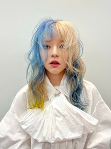 セクションカラー　ケアブリーチ　ブリーチカラー　表参道/原宿