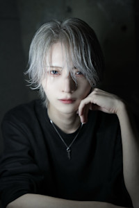 シルバーセンターパート