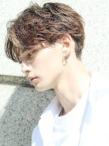 フェイスフレーミング色気センターパート - LIPPS hair 横浜【リップスヘアー】掲載