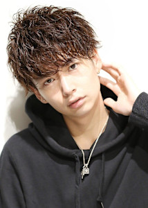 ツーブロックスマート刈り上げ - LIPPS hair 二子玉川【リップスヘアー】掲載