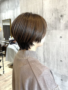 首元すっきり！くびれショート【ARCH Sayaka】