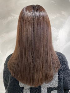 メテオカラー×フローディアトリートメント - hairmake＆design Axe-l掲載