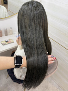 《高橋亜美》オリーブグレージュ/大宮/ダブルカラー - elu by lovis掲載