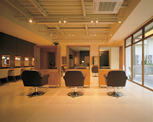 TOPHAIR Avenue 刈谷(トップヘアーアヴェニューカリヤ)