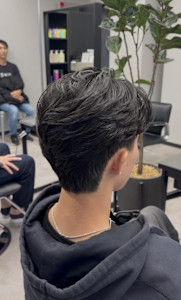 “2ブロック×ナチュラルセンターパート”で好印象に