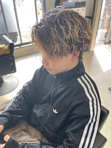 ツイストスパイラル/ブリーチパーマ【福岡/天神/メンズパーマ